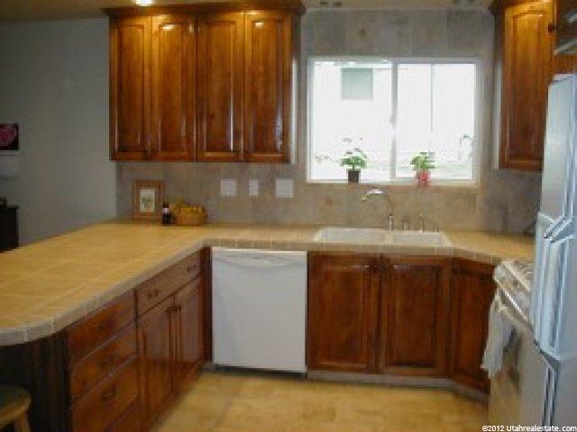 1290 E North Lisa St, Layton, UT 84040 — photo 5