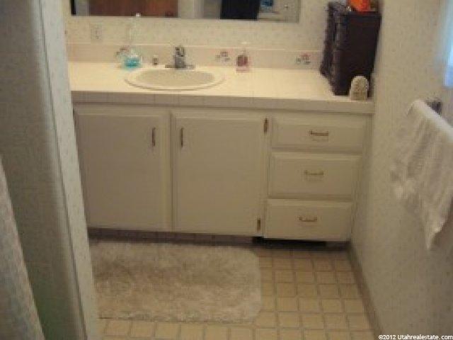255 S 1300 E, Bountiful, UT 84010 — photo 7