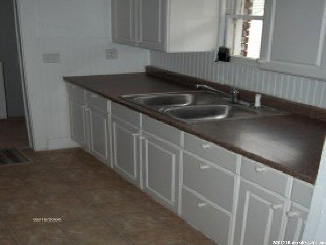 3208 Ogden Ave, Ogden, UT 84401 — photo 3