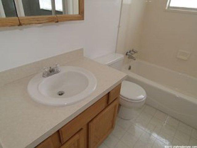 5368 Silvertip Dr, Kearns, UT 84118 — photo 6