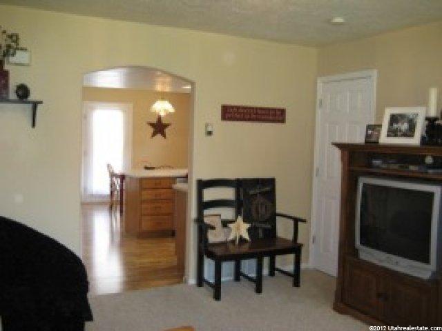 196 Stirling Pl, Logan, UT 84341 — photo 5