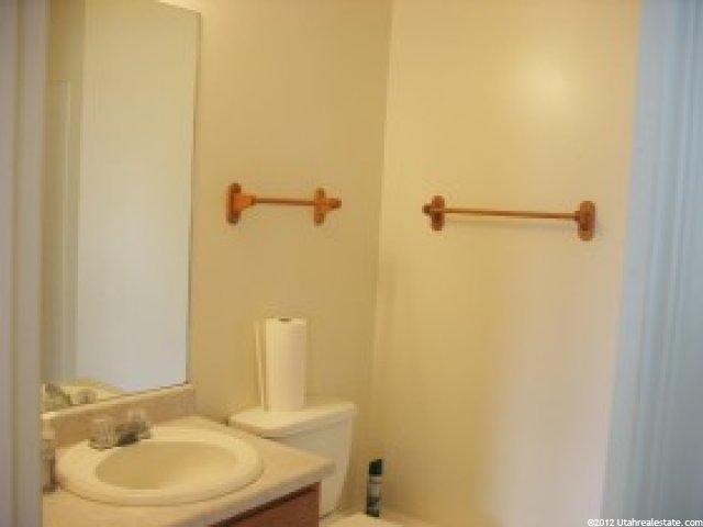 950 W 200 S, Clearfield, UT 84015 — photo 4