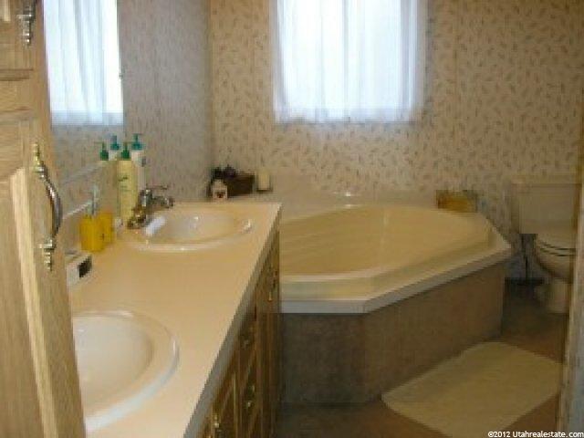 680 N Main G4, Kaysville, UT 84037 — photo 6