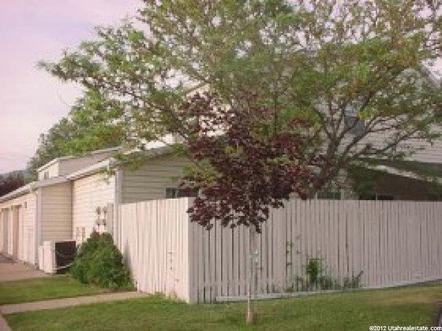 981 N Brookfield Ln W, Centerville, UT 84014 — photo 11