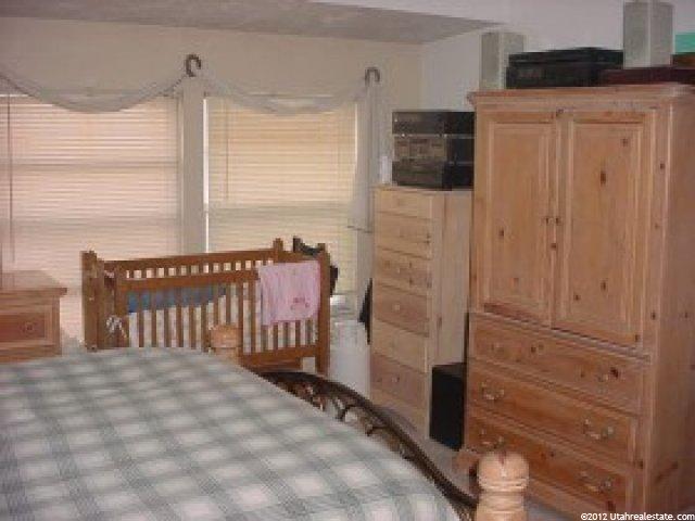 981 N Brookfield Ln W, Centerville, UT 84014 — photo 7