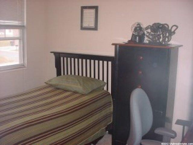 981 N Brookfield Ln W, Centerville, UT 84014 — photo 8