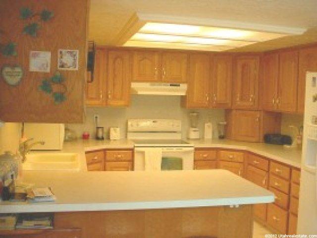 330 N 1000 E, Kaysville, UT 84037 — photo 4