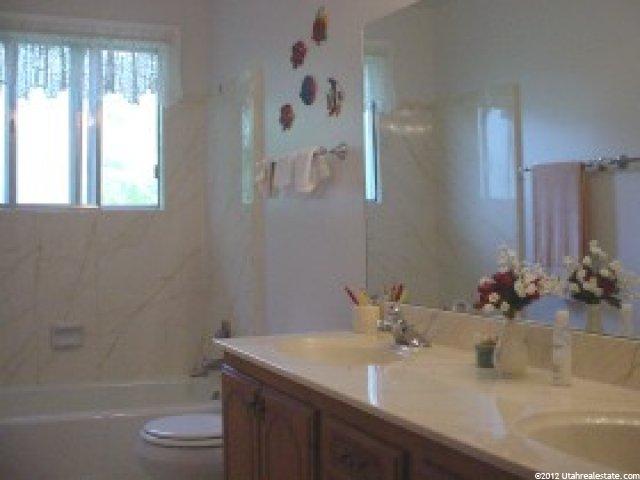 330 N 1000 E, Kaysville, UT 84037 — photo 7