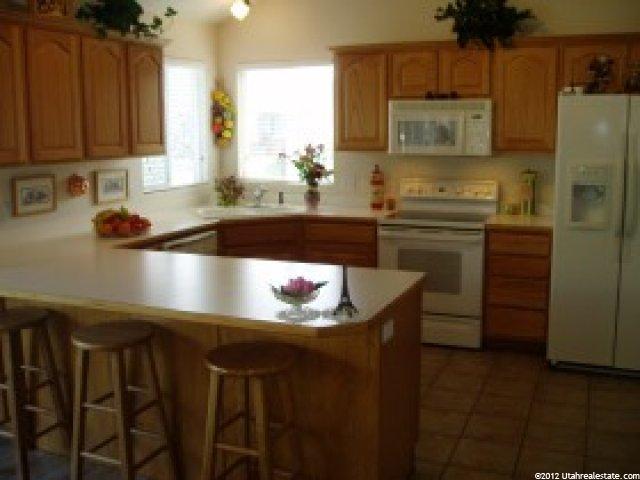 6237 Clear St, Murray, UT 84107 — photo 5