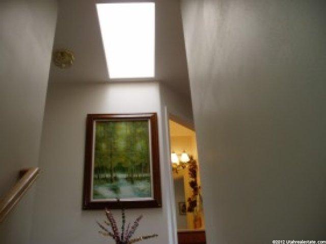 6237 Clear St, Murray, UT 84107 — photo 8