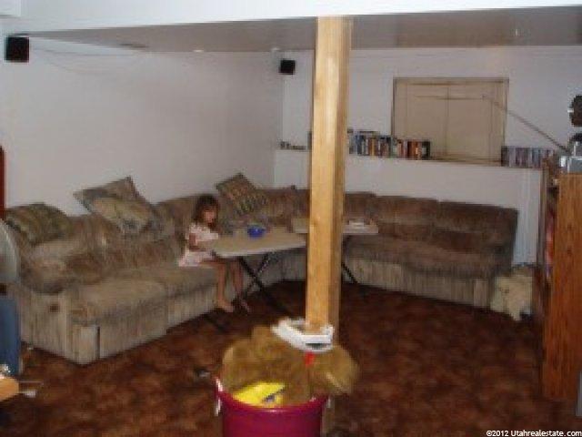 9861 S Riggs Cir, Sandy, UT 84092 — photo 7