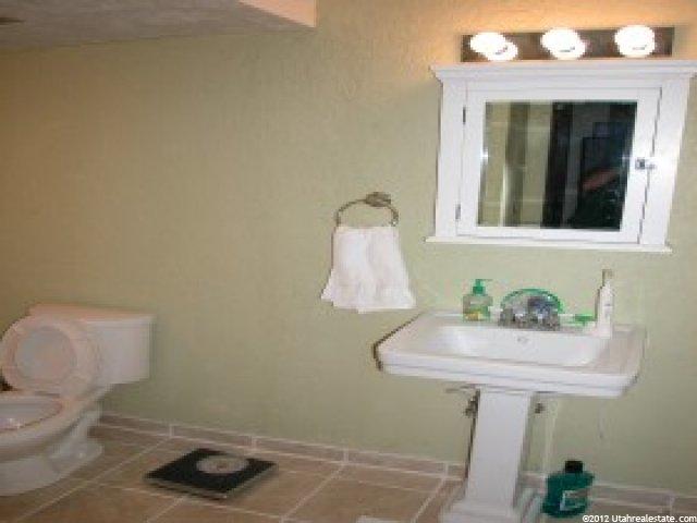 163 E 100 N #D, Logan, UT 84321 — photo 9