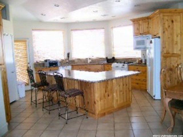 1041 W Eclipse Dr, St. George, UT 84770 — photo 2