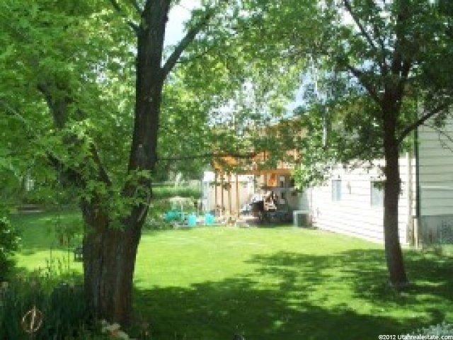490 Glenwood Dr, Hyrum, UT 84319 — photo 2