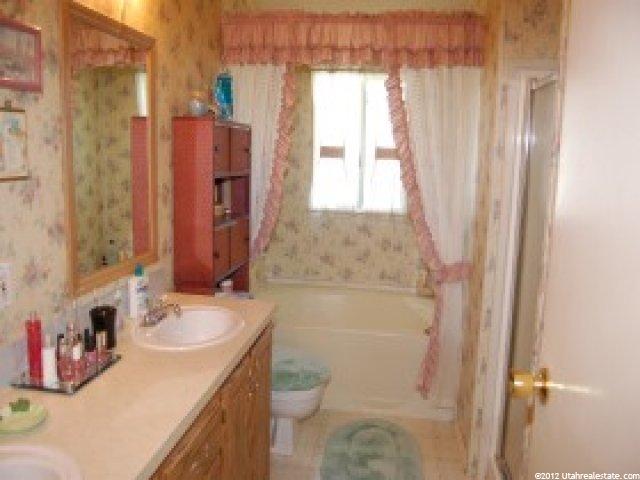 276 E Hidden View Dr S, Sandy, UT 84070 — photo 9