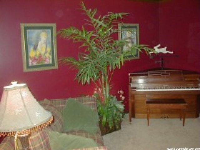 2747 E Willow Wick Dr S, Sandy, UT 84093 — photo 5