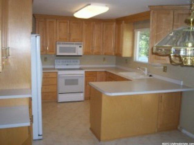 2520 E Falcon Way, Sandy, UT 84093 — photo 4