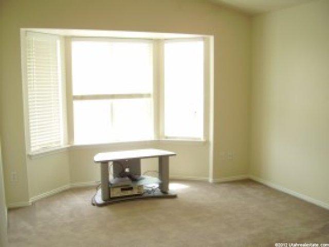 8914 Black Pine St, West Jordan, UT 84088 — photo 5