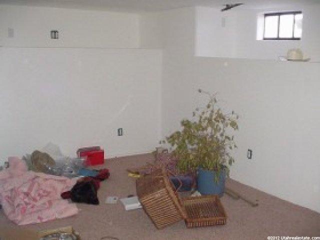 424 E Vine St, Murray, UT 84107 — photo 4