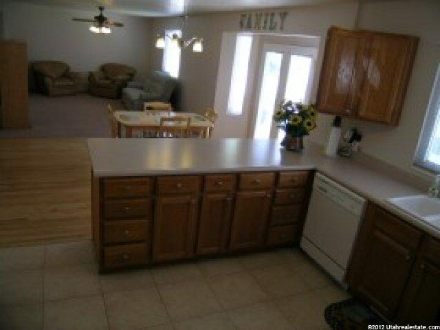 648 E 700 N, Orem, UT 84097 — photo 2