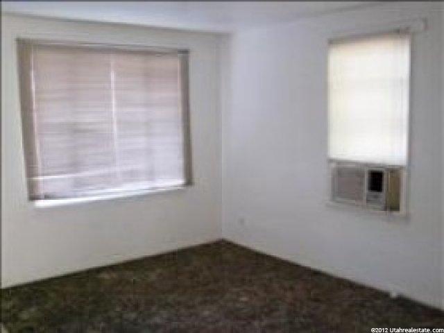 312 E Vine St, Tooele, UT 84074 — photo 5