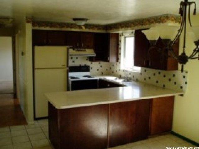 5038 S 2875 W, Roy, UT 84067 — photo 5
