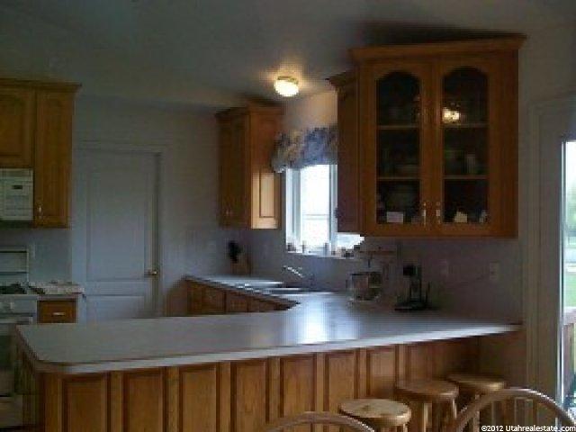 515 E 300 S, Hyrum, UT 84319 — photo 3