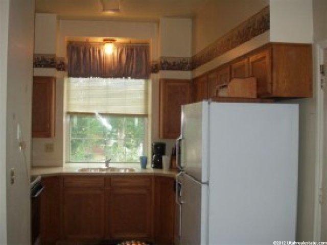 1035 E Cherry Ln, Layton, UT 84040 — photo 4