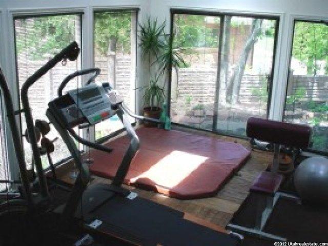 1250 S Oakridge Ln, Bountiful, UT 84010 — photo 11