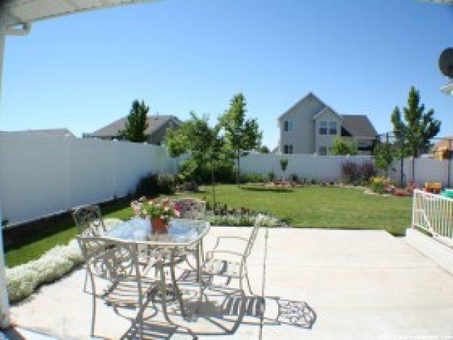 1391 W 2325 S, Syracuse, UT 84075 — photo 11