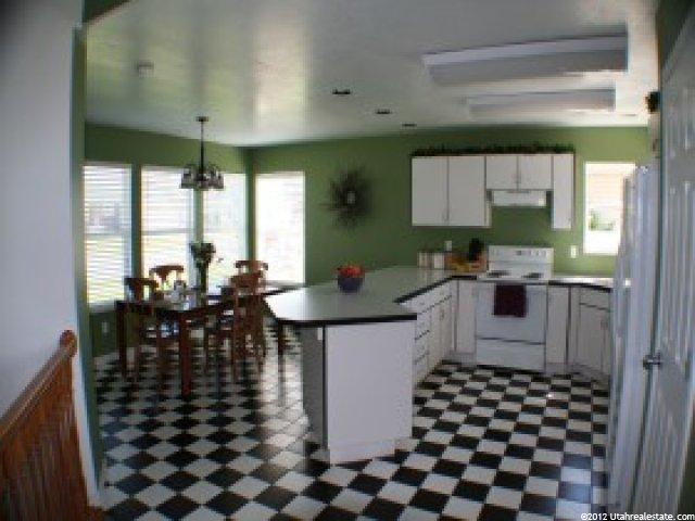 1391 W 2325 S, Syracuse, UT 84075 — photo 4