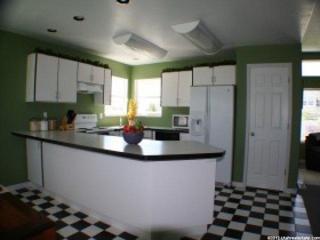 1391 W 2325 S, Syracuse, UT 84075 — photo 5