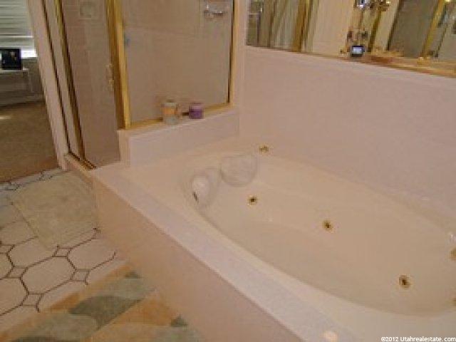 8836 Renegade Rd, Sandy, UT 84093 — photo 10
