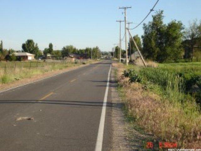 2087 S 2700 W, West Haven, UT 84401 — photo 4