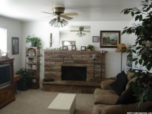 686 N 500 W, Orem, UT 84057 — photo 2