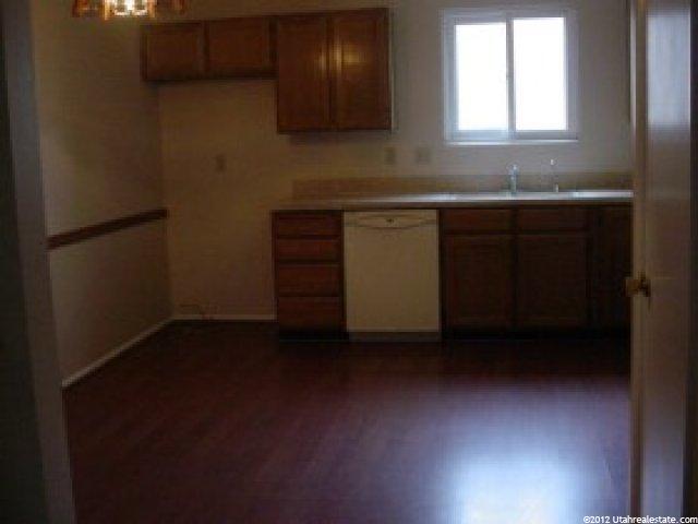 1194 N 250 W, Layton, UT 84041 — photo 2