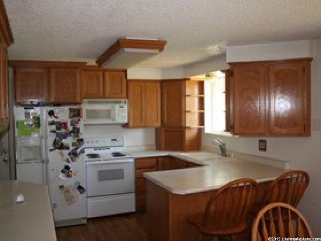428 E 2600 S, Bountiful, UT 84010 — photo 2
