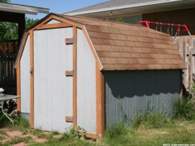 428 E 2600 S, Bountiful, UT 84010 — photo 10