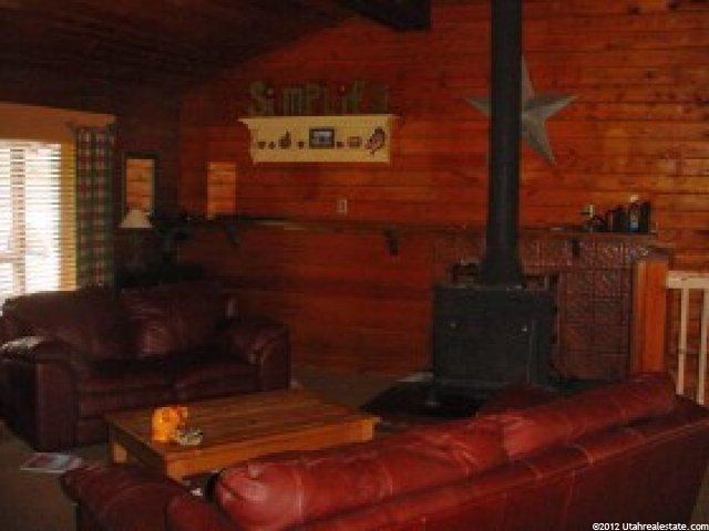 148 E 450 S, Farmington, UT 84025 — photo 2