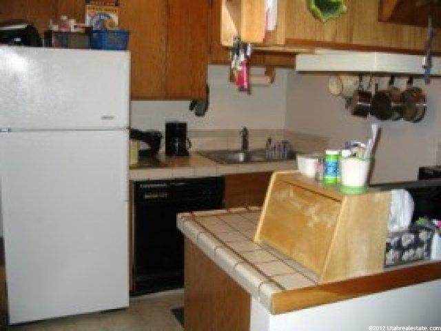 1175 S Canyon Rd 17 E, Ogden, UT 84404 — photo 2