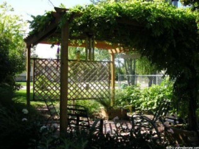 66 W 900 S, Layton, UT 84041 — photo 12