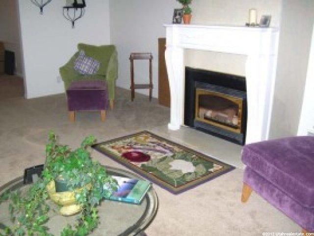 2410 Elaine Dr, Bountiful, UT 84010 — photo 3