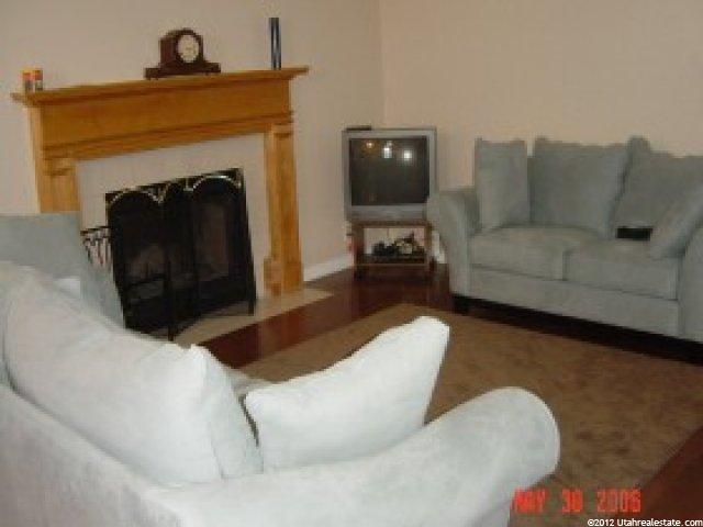 10707 S 580 E, Sandy, UT 84070 — photo 2