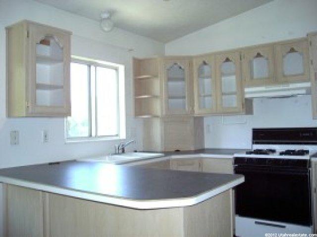 137 S 500 W, Clearfield, UT 84015 — photo 4
