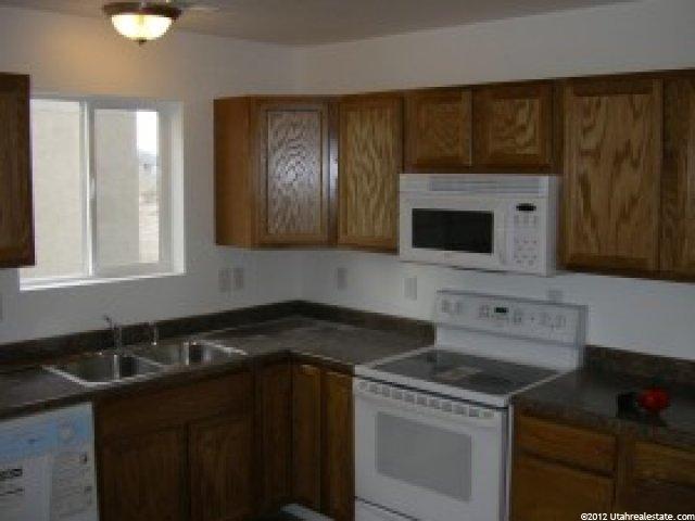 3564 Princeville Dr, Syracuse, UT 84075 — photo 6