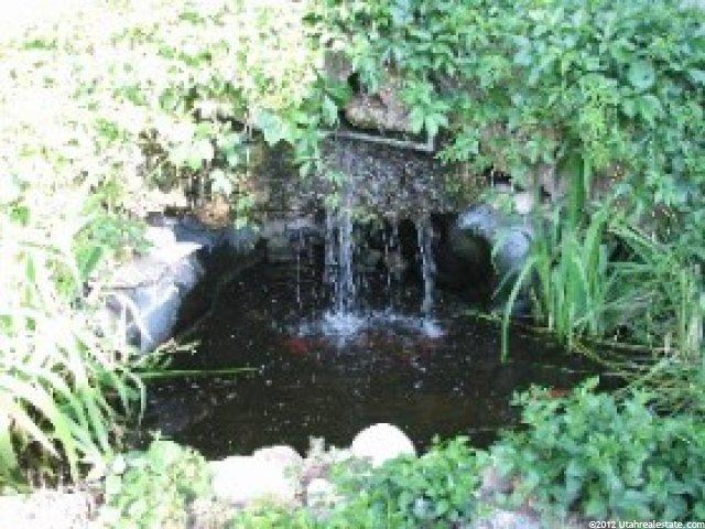 184 E Millerberg Dr, Midvale, UT 84047 — photo 11
