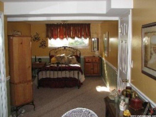 184 E Millerberg Dr, Midvale, UT 84047 — photo 4