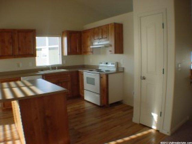 1241 N 3100 W, Provo, UT 84604 — photo 3