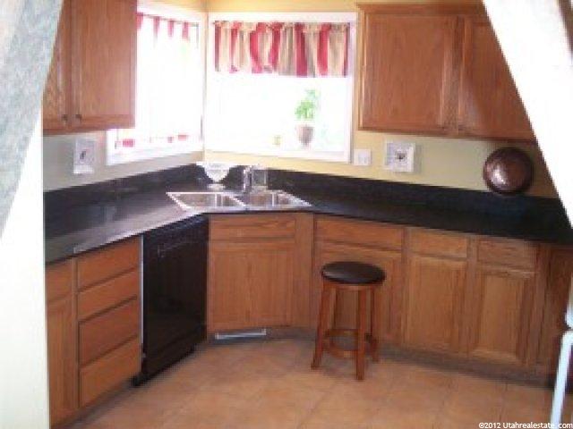 457 E 200 N, Springville, UT 84663 — photo 6