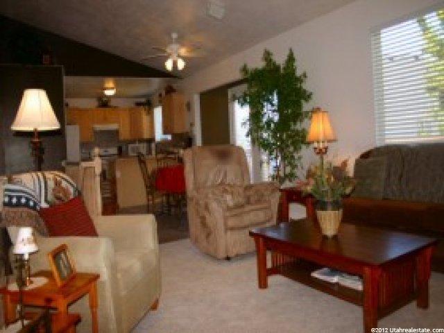1506 Doral Dr, Syracuse, UT 84075 — photo 4